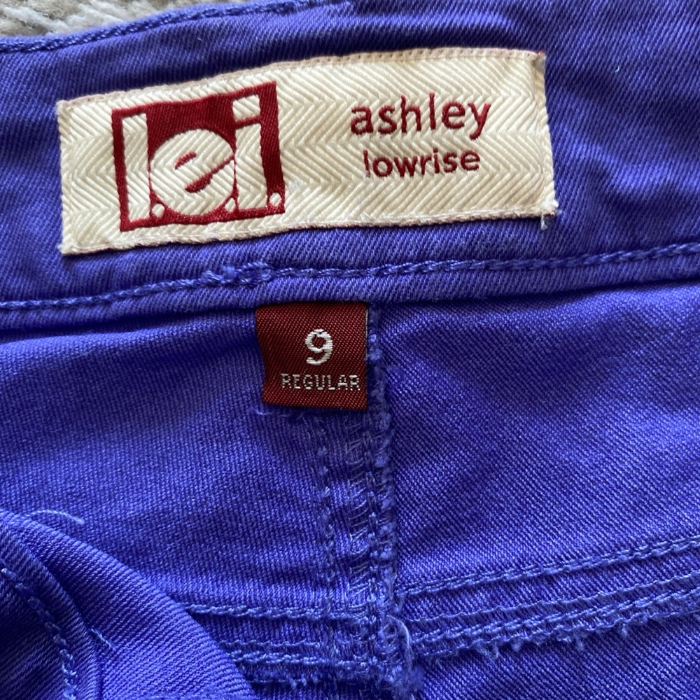 Purple shorts - Picture 2 of 3